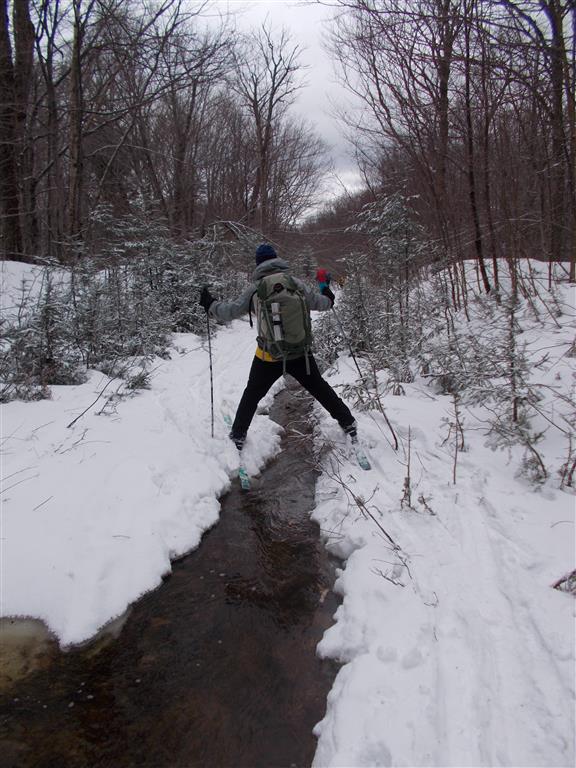 Small obstacle on Sec 5 water